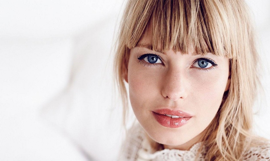 Top 3 Benefits of Bangs for Thin Hair To Look Gorge!3